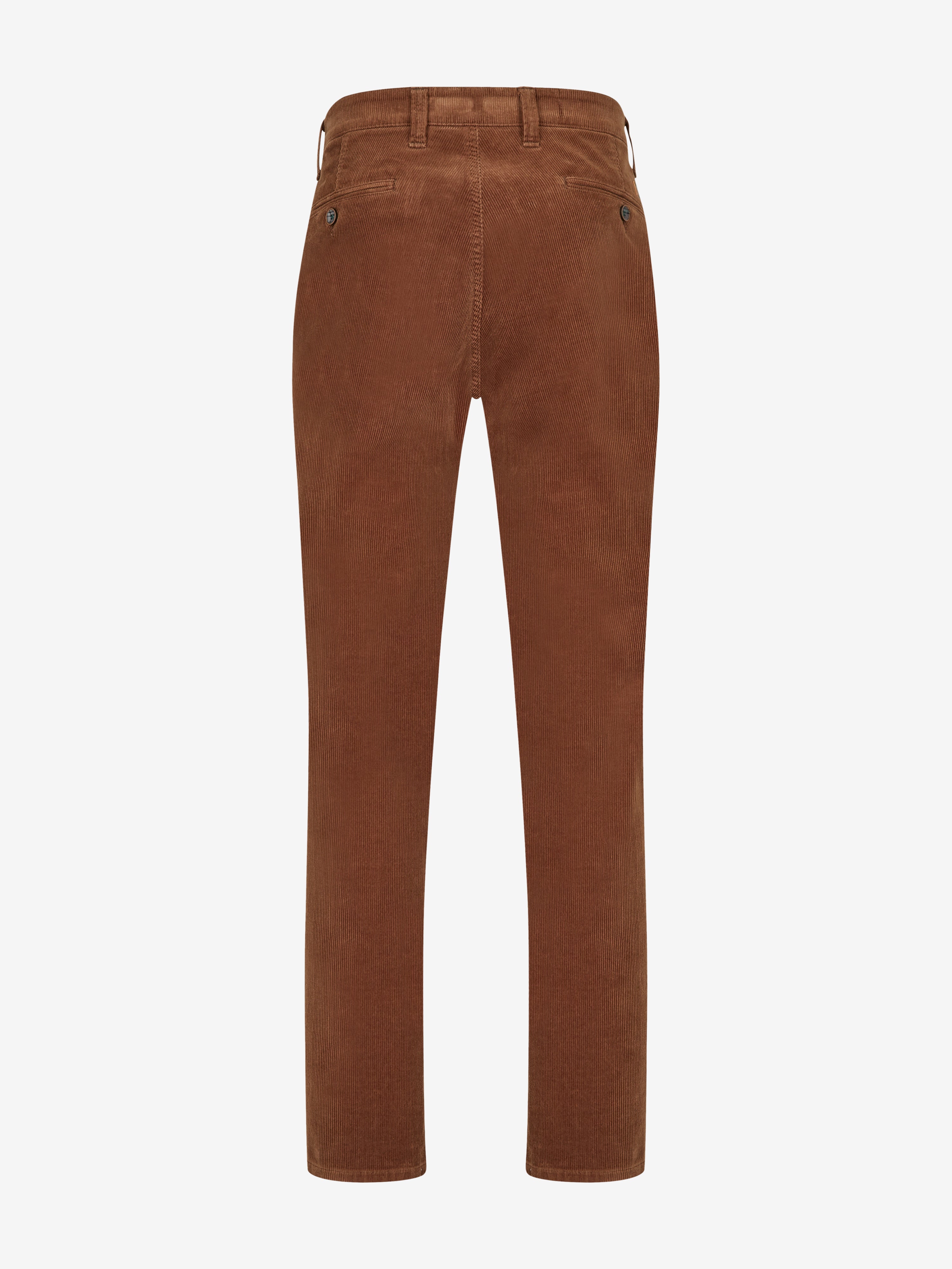 Bilderbeschreibung: Hellbraune GARVEY 8200 Flat Front Hose aus Feincord mit High Stretch, elastischem Komfortbund, Hemdenstopper, Bundverlängerung mit Knopf und Haken, normale Leibhöhe, schmaler Beinverlauf, hergestellt von Club of Comfort für Herbst/Winter, figurbetont, mit "Made in Green by Oeko-Tex" Zertifizierung.